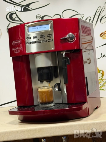 Кафемашина кафе автомат delonghi magnifica с гаранция, снимка 5 - Кафемашини - 53171038