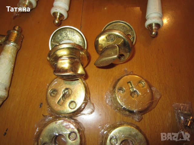 месингови  дръжки за врати  с опция заключване,СВЕЩНИЦИ И АПЛИК  ОТ МАСИВЕН МЕСИНГ, снимка 6 - Интериорни врати - 28891455