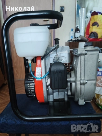 Водна помпа Помпа за вода Бензинова Италианска * Oleo- Mac *, снимка 2 - Напояване - 53438996