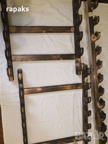 Поставка за стена стойка за оръжие, пушка, пистолет, револвер, автомат, въдици и др.