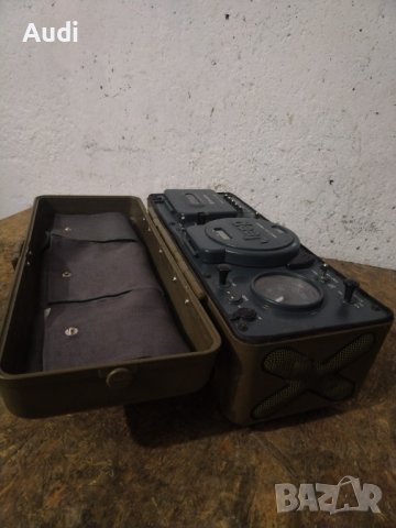 Радио-касетофон и диск на фирмата Roadstar,изработено по поръчка за автомобилната компания Jeep. Със, снимка 2 - Радиокасетофони, транзистори - 43528295