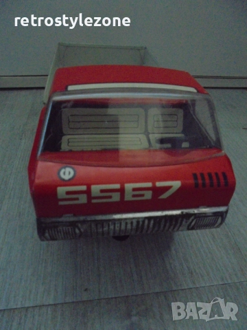 № 8367 Стара Съветска ламаринена играчка „Урал“  , снимка 5 - Други ценни предмети - 52426625