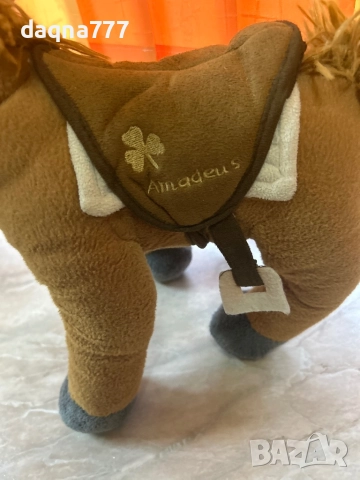 Bibi & Tina Плюшен стоящ кон Амадеус, 34 см, снимка 6 - Плюшени играчки - 52166551
