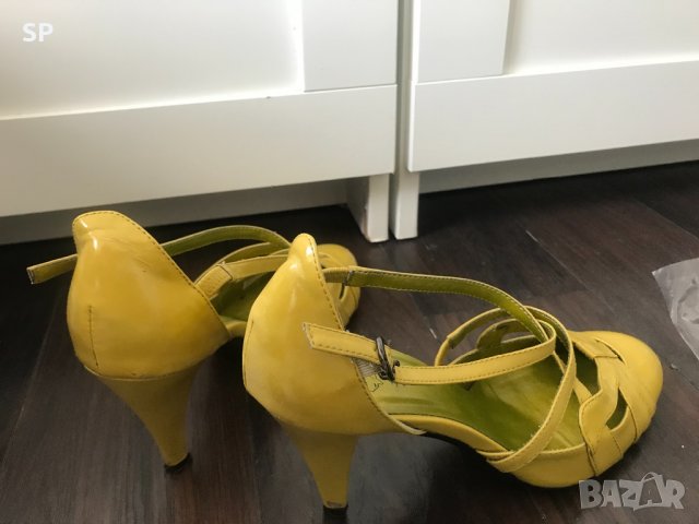 Нови жълти Обувки Killah Miss Sixty, снимка 3 - Дамски обувки на ток - 33120812