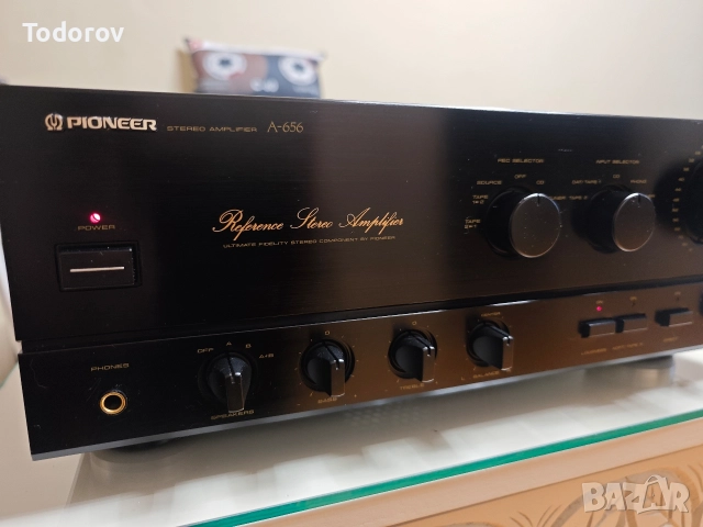 Усилвател Pioneer A-656, снимка 2 - Ресийвъри, усилватели, смесителни пултове - 52563581