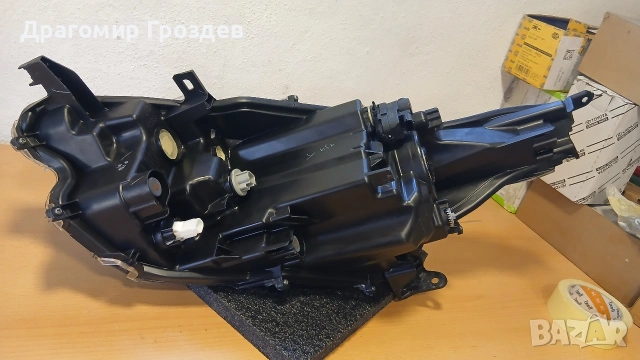 Оригинален десен фар за TOYOTA Yaris IV / Тойота Ярис (след 2020г), снимка 15 - Части - 53502699