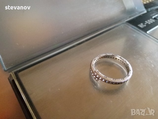 Дамски пръстен Pandora , снимка 3 - Пръстени - 40435370