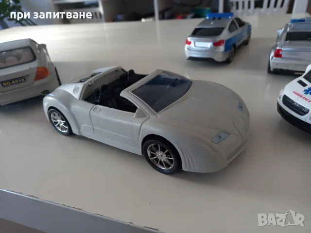 Големи пластмасови коли, имитация на Mercedes, BMW, Buggati, полиция и линейка, снимка 16 - Коли, камиони, мотори, писти - 40696146