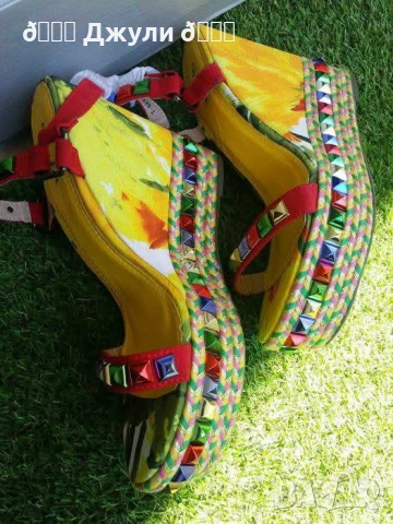 Красиви сандали с камъни, по модел на Valentino, снимка 4 - Сандали - 51126970