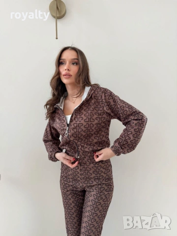 Дамски Комплект от Три Части , снимка 2 - Спортни екипи - 53463754