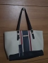 Tommy hilfiger оригинална чанта , снимка 1