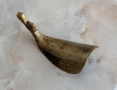 Красива стара обувалка от месинг, снимка 2