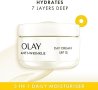 Нов Olay Комплект за Грижа за Кожата SPF15, Витамин С, снимка 3