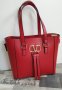 Дамска чанта Valentino red, снимка 1 - Чанти - 27305900