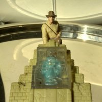 Indiana Jones and the Kingdom of the Crystal Skulls . , снимка 3 - Колекции - 39596499