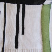 Машинно плетена жилеткав черно и бяло с цип, размер М, снимка 3 - Жилетки - 36662084
