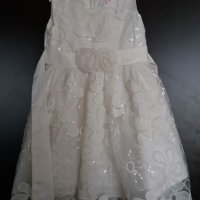 Празнична рокля 4г, снимка 1 - Детски рокли и поли - 34897639