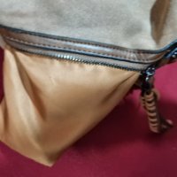 Дамска кожена чанта от естествен набук, снимка 11 - Чанти - 43300045