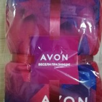 Одеало Avon + кърпа за дома, снимка 1 - Олекотени завивки и одеяла - 39304078