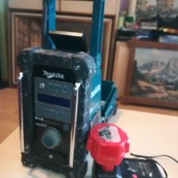 makita radio с батерия и зарядно 1604211117, снимка 5 - Радиокасетофони, транзистори - 32568839