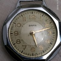 Стар руски часовник марка заря неработещ за части, снимка 3 - Антикварни и старинни предмети - 27088848