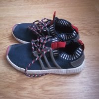 Детски обувки от 28-31 номер , снимка 1 - Детски маратонки - 43180936