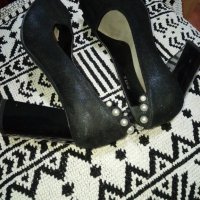 Обувки с перли, снимка 5 - Дамски елегантни обувки - 43591316
