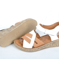 СЕЗОН'24! Дамски сандали от естествена кожа - Големи размери - Два цвята, снимка 5 - Сандали - 44842083