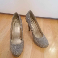 Елегантни блестящи дамски обувки на висок ток - размер 37, снимка 6 - Дамски обувки на ток - 44885016