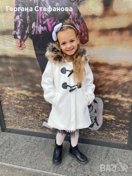 Палтенце  С дебела вата и пухче на качулката  Размери -1г.2г.3г.4г.5г. Цена -59 лв, снимка 1