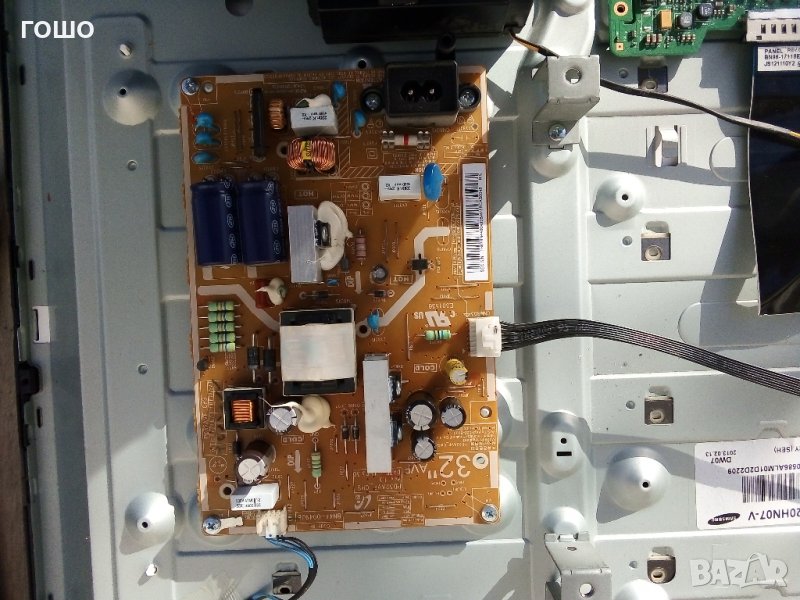 samsung ue32eh5300 счупен панел, снимка 1