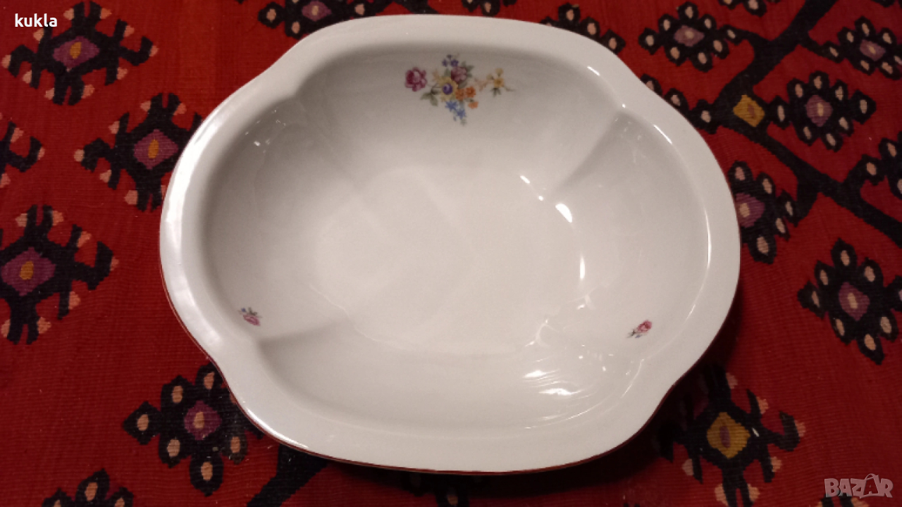 Порцеланова купа , снимка 1