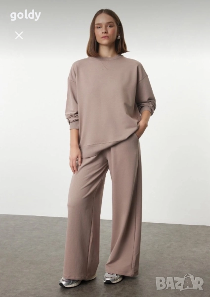 Комплект с широк крачол, снимка 1