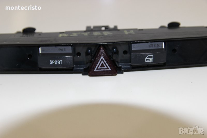 Бутон аварийни светлини Opel Astra H (2003-2010г.) бутон Sport 13100107 / 13 100 107 / 03758070, снимка 1