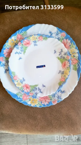 Плато и четири чинии за торта на Luminarc Made in France , снимка 1