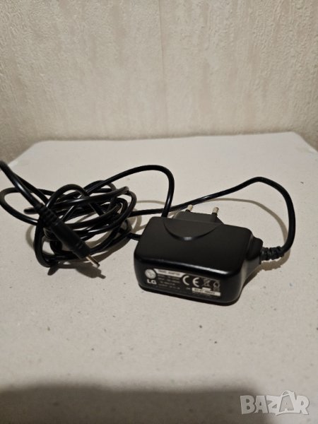 Захранване, адаптор 5 волта - 1 ампер, снимка 1