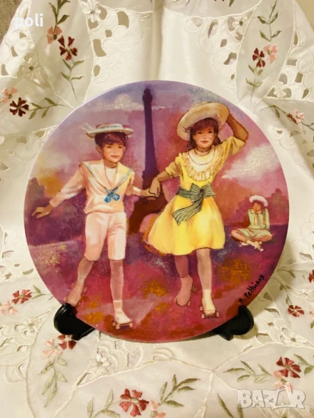 порцеланова чиния за стена , снимка 1