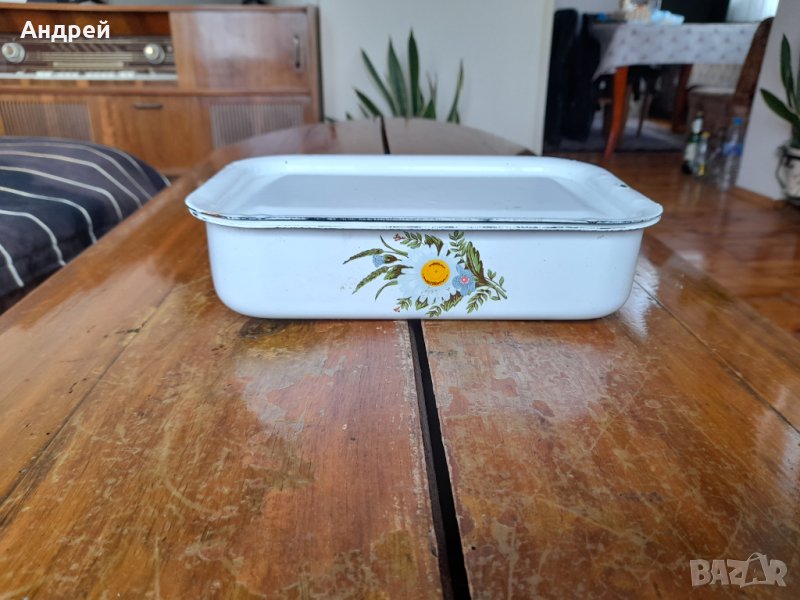 Стара емайлирана кутия за храна, снимка 1