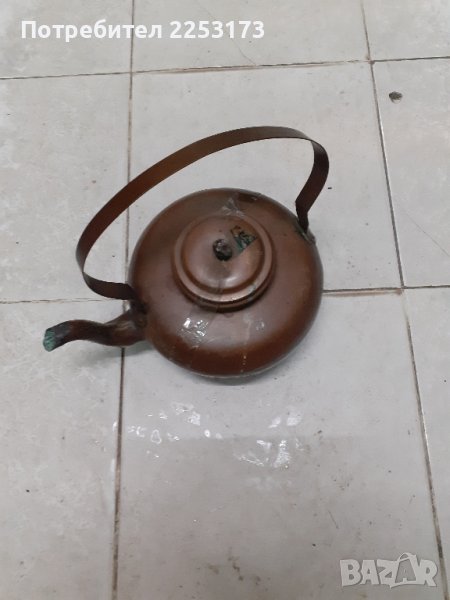 Стар меден чайник с капак, снимка 1