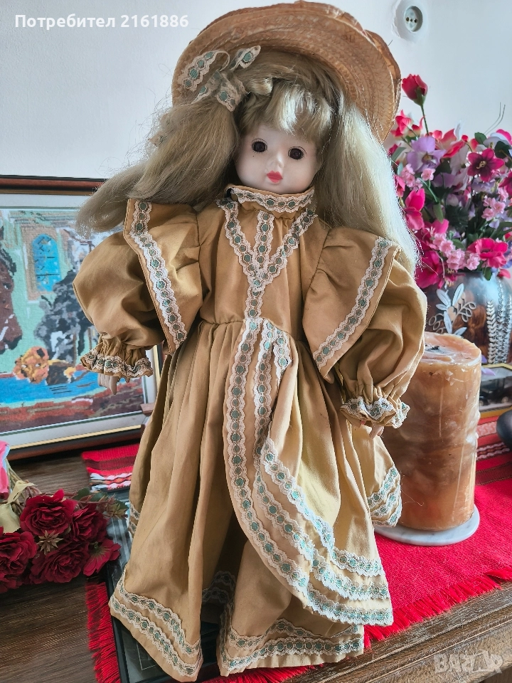 Порцеланова кукла , снимка 1