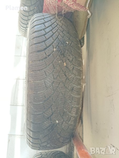 Зимни гуми Nexen 185/70R14 88T DOT 2322 на железни джанти за Subaru, снимка 1