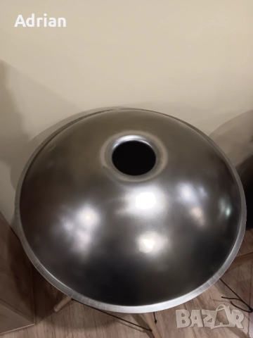 Чисто нов! Поръчков немски хандпан серия Horayzon Master Handpan D Kurd 12 Mutant 440 Hz, снимка 4 - Други - 52651137