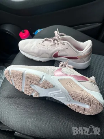 Nike Legend Essential 2  Маратонки Nike 42,5 см , снимка 8 - Маратонки - 48288438