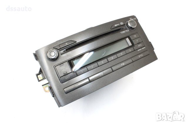 Toyota Auris CD Player Радио WMA MP3 8612002520, снимка 1 - Части - 43952093