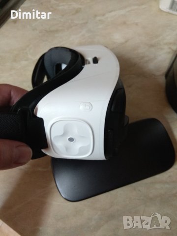 виртуалните очила Samsung Gear VR, снимка 5 - 3D VR очила за смартфон - 43092472