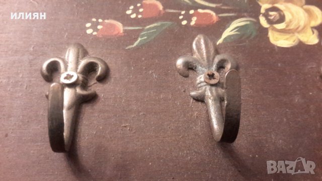 Малка закачалка изработка дърво и метал изрисувана ръчно , снимка 5 - Декорация за дома - 43341815