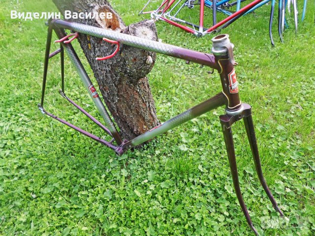 Ретро шосейна рамка, снимка 3 - Части за велосипеди - 36687599