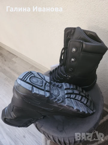 Мъжки Зимни полицейски кубинки 42 р-р естествена кожа , снимка 3 - Маратонки - 51232504