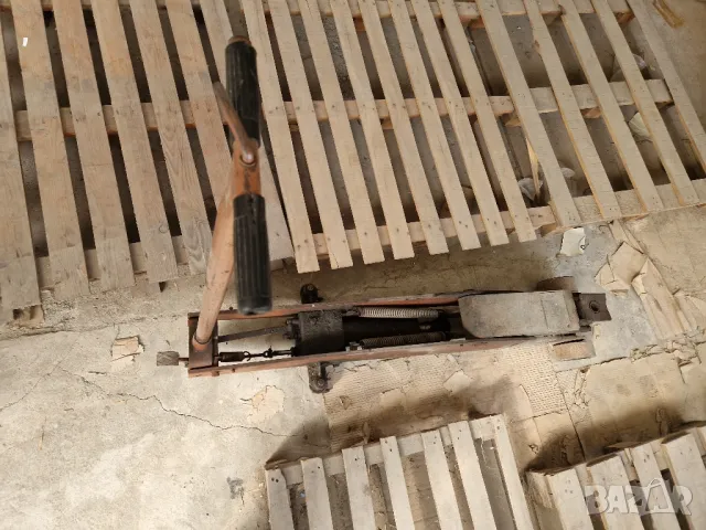 Голям хидравличен крик 150 cm, снимка 4 - Индустриална техника - 49695565