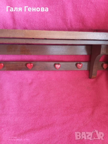 Дървена поставка , закачалка